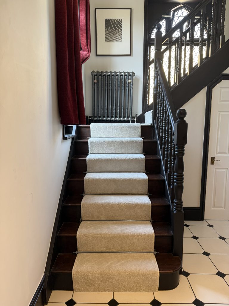 20250613_140858674_iOS