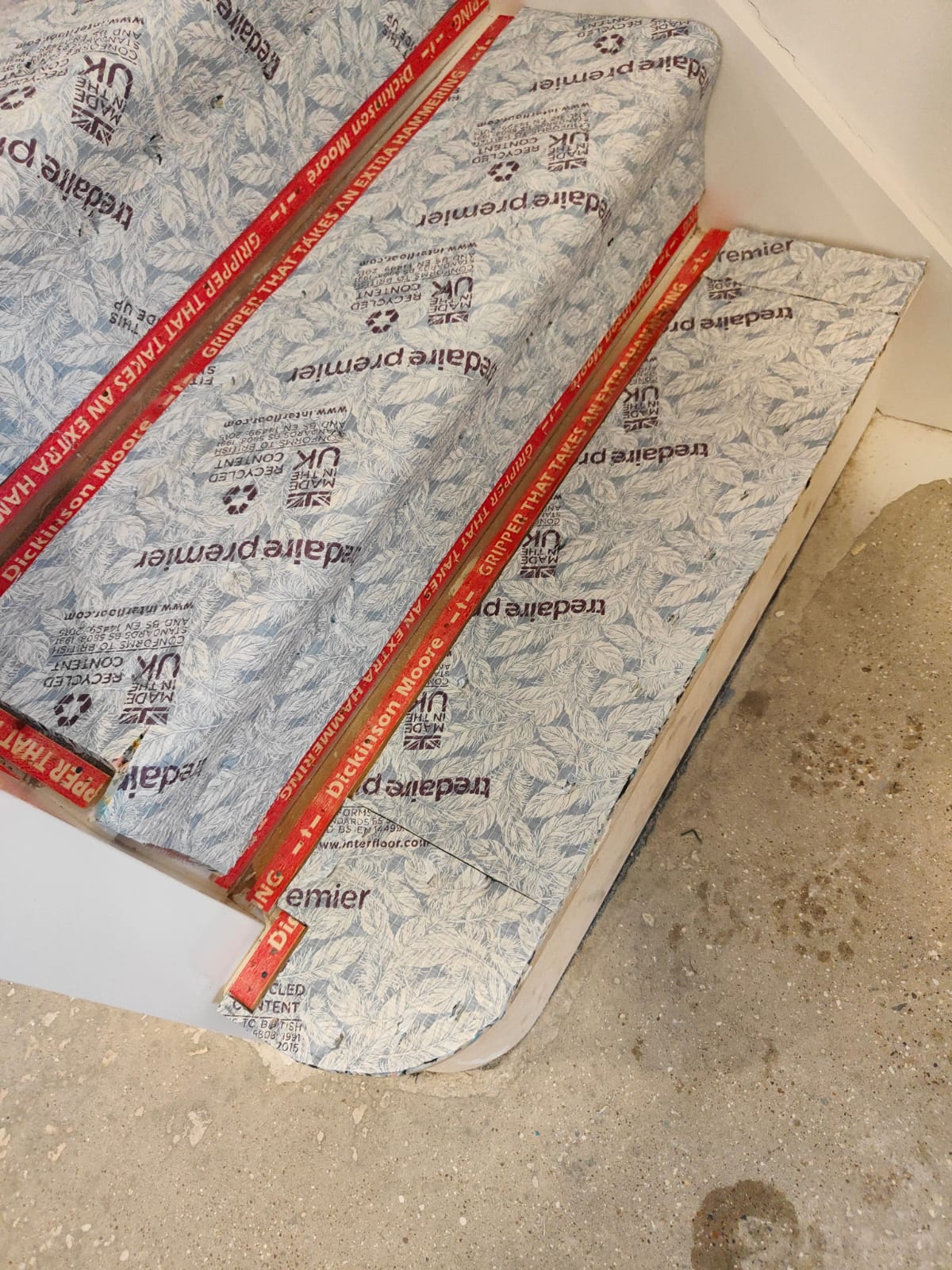 Cormar Zenith Cobalt installed room view